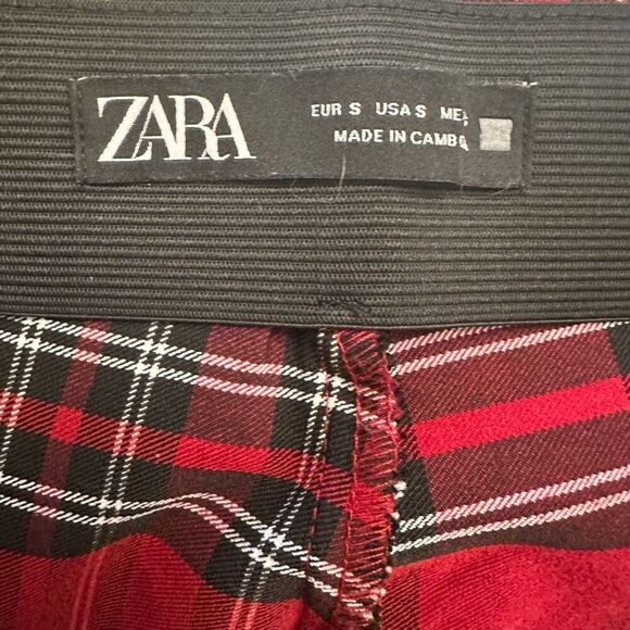 Zara Tartan Plaid High Rise Zipper Detail Stretch Red Black Leggings Size Small - Picture 3 of 4